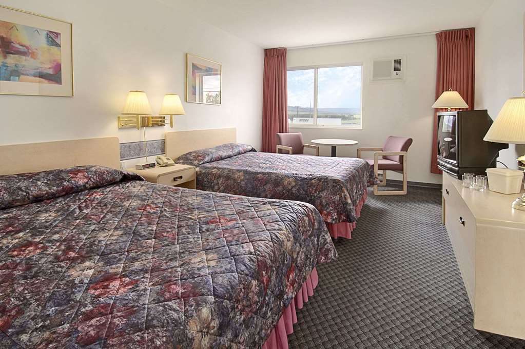 Ramada Limited Dawson Creek Ξενοδοχείο Δωμάτιο φωτογραφία